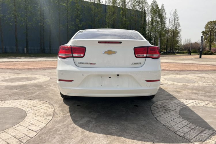 Used Chevrolet Malibu 2016 1.6T Automatic Comfort Edition Exterior 4