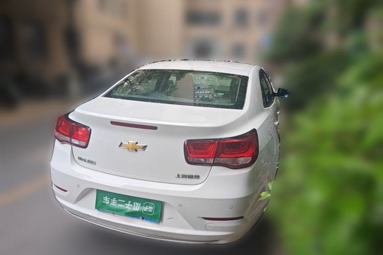 Used Chevrolet Malibu 2016 2.0L Automatic Luxury Edition Exterior 5