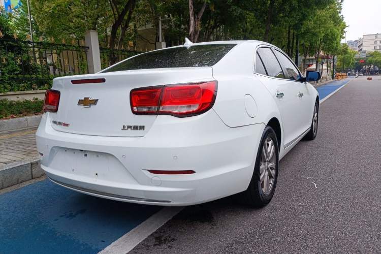 Used Chevrolet Malibu 2016 1.6T Automatic Luxury Edition Exterior 7