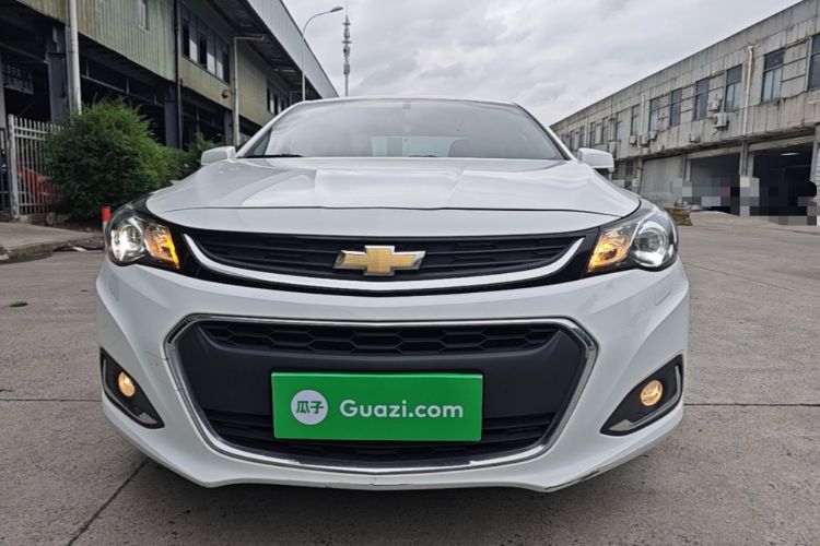Used Chevrolet Malibu 2016 2.0L Automatic Luxury Edition Front