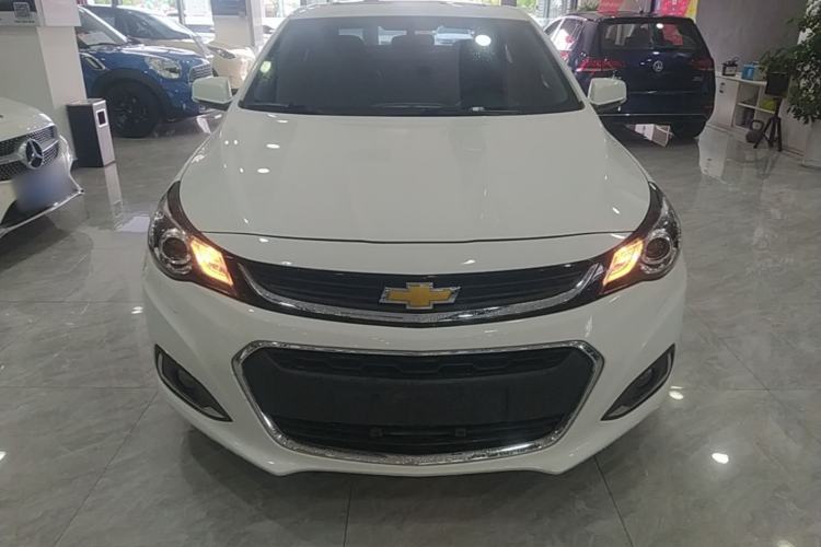 Used Chevrolet Malibu 2016 2.0L Automatic Luxury Edition Front