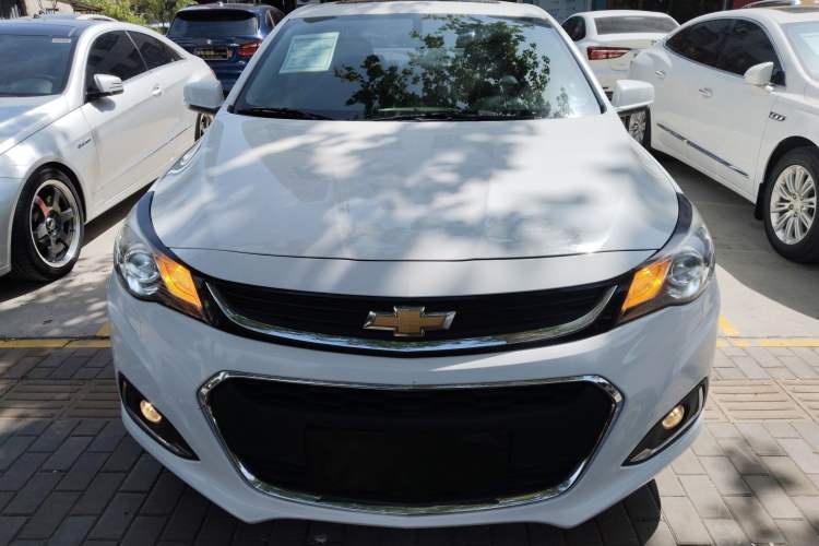 Used Chevrolet Malibu 2016 2.4L Automatic Luxury Edition Front