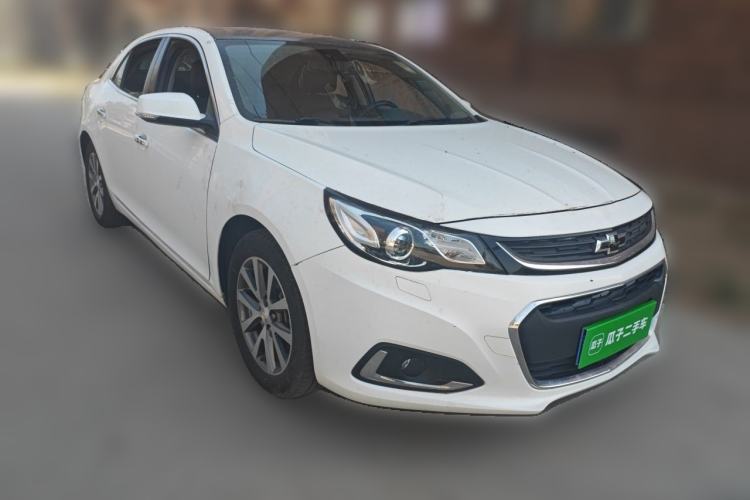 Used Chevrolet Malibu 2016 2.0L Automatic Luxury Edition Front Right 45 Deg