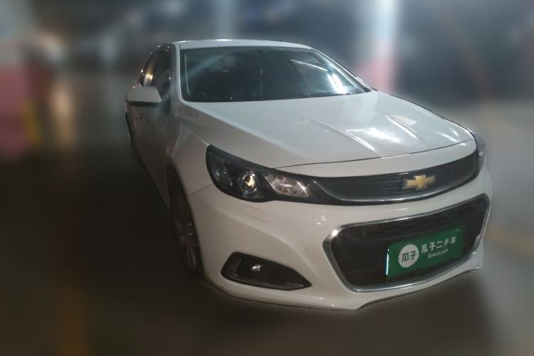 Used Chevrolet Malibu 2016 2.0L Automatic Luxury Edition Front Right 45 Deg