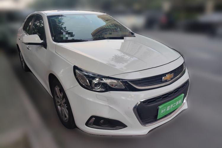 Used Chevrolet Malibu 2016 1.6T Automatic Luxury Edition Front Right 45 Deg