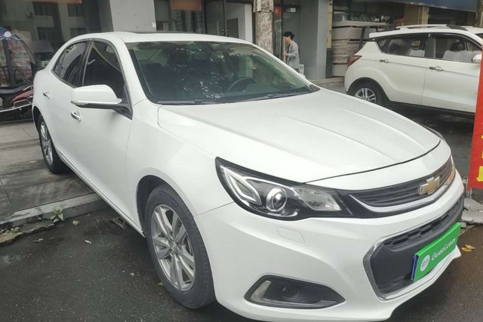 Used Chevrolet Malibu 2016 1.6T Automatic Luxury Edition Front Right 45 Deg