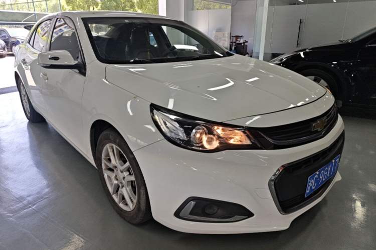 Used Chevrolet Malibu 2016 1.6T Automatic Comfort Edition Front Right 45 Deg