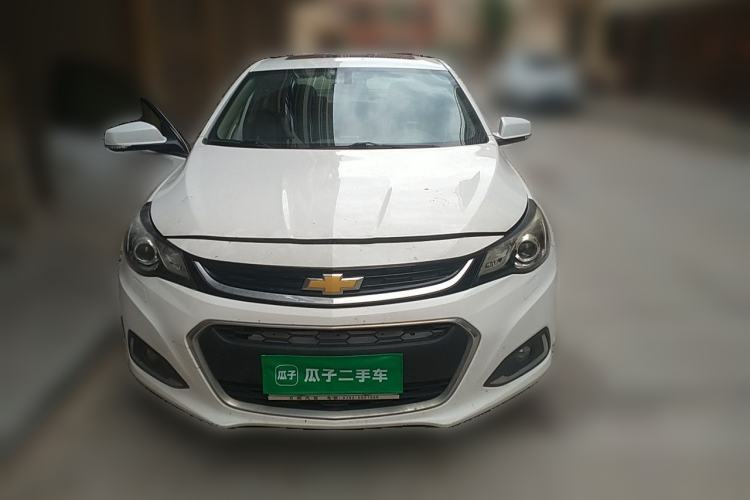 Used Chevrolet Malibu 2016 2.0L Automatic Luxury Edition Front