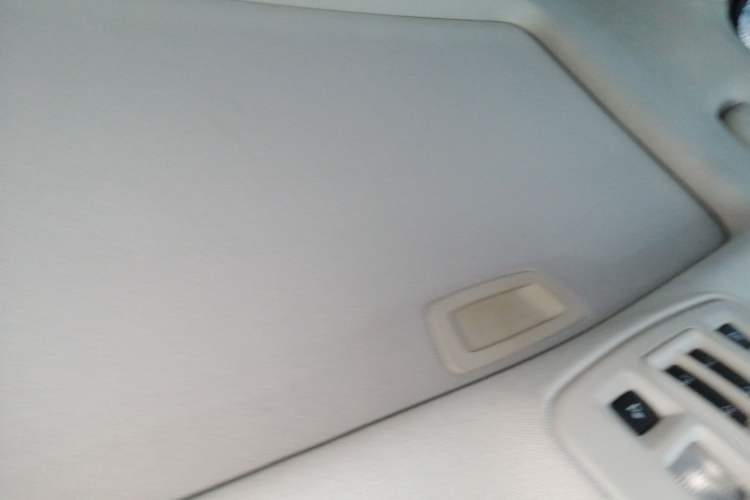 Used Chevrolet Malibu 2016 1.6T Automatic Comfort Edition Headliner