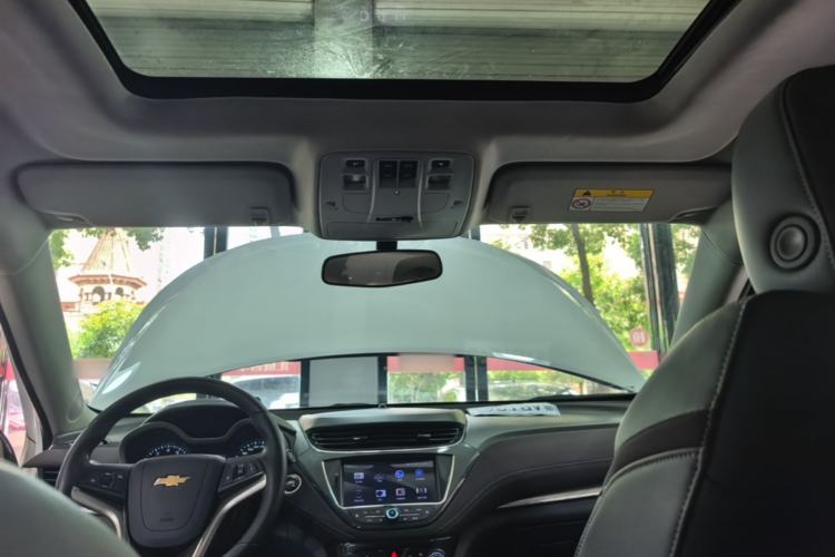 Used Chevrolet Malibu 2016 2.0L Automatic Luxury Edition Headliner