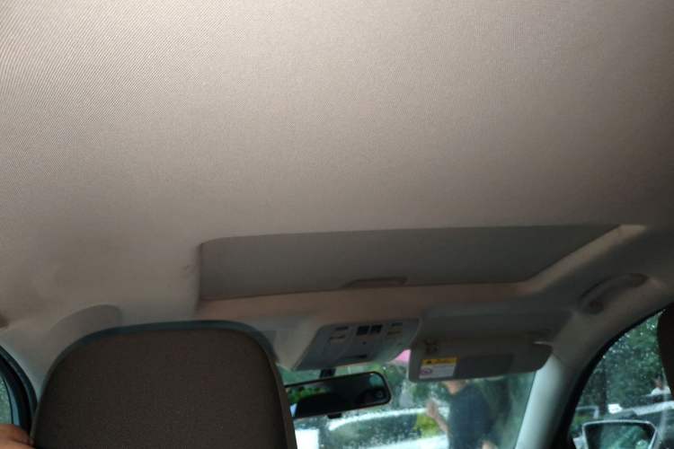 Used Chevrolet Malibu 2016 1.6T Automatic Comfort Edition Headliner
