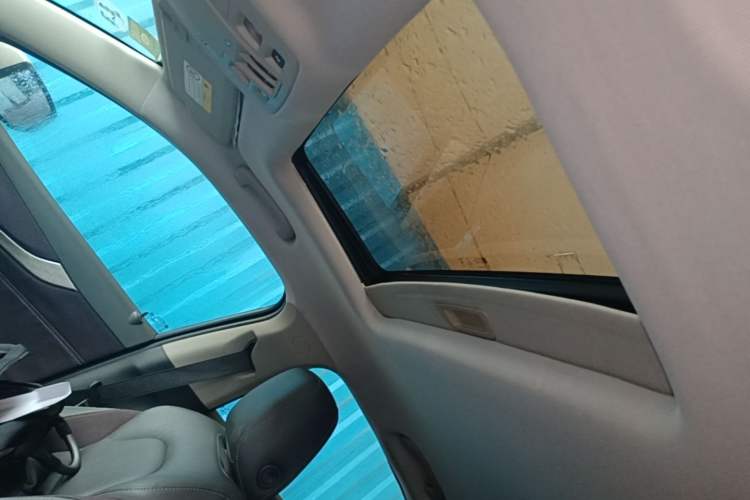 Used Chevrolet Malibu 2016 2.0L Automatic Luxury Edition Headliner