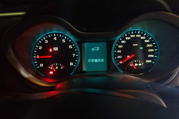 Used Chevrolet Malibu 2016 2.0L Automatic Luxury Edition Instrument Cluster