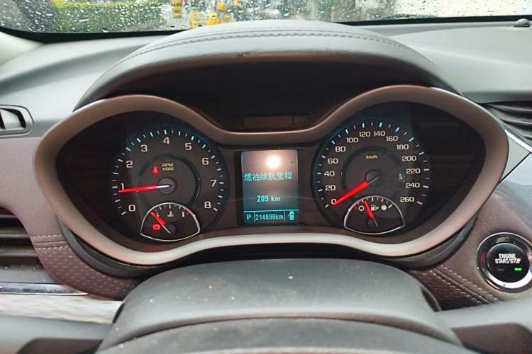 Used Chevrolet Malibu 2016 2.0L Automatic Luxury Edition Instrument Cluster