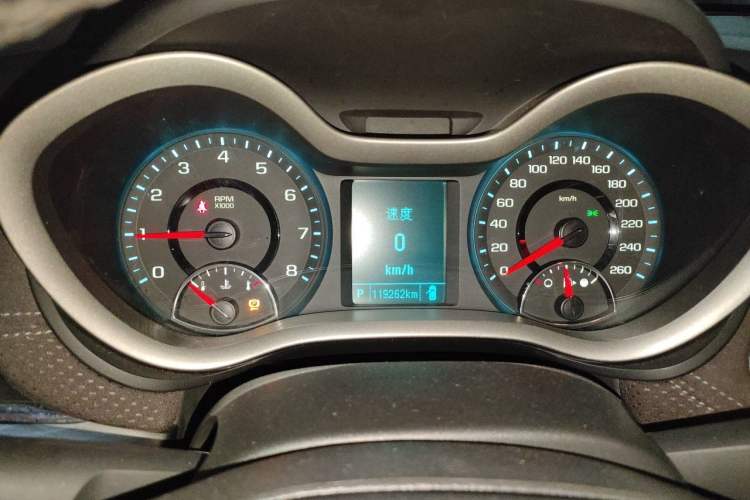 Used Chevrolet Malibu 2016 2.0L Automatic Luxury Edition Instrument Cluster