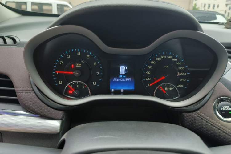 Used Chevrolet Malibu 2016 1.6T Automatic Luxury Edition Instrument Cluster