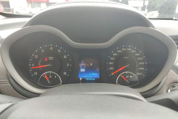 Used Chevrolet Malibu 2016 1.6T Automatic Luxury Edition Instrument Cluster