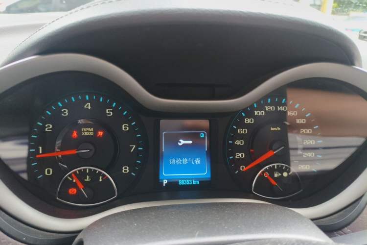 Used Chevrolet Malibu 2016 1.6T Automatic Luxury Edition Instrument Cluster