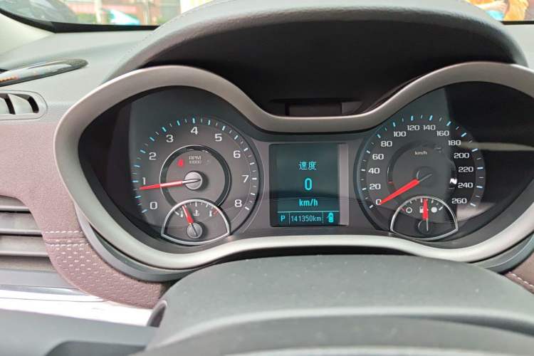 Used Chevrolet Malibu 2016 2.0L Automatic Luxury Edition Instrument Cluster