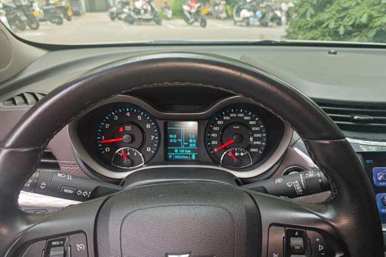 Used Chevrolet Malibu 2016 2.0L Automatic Luxury Edition Instrument Cluster