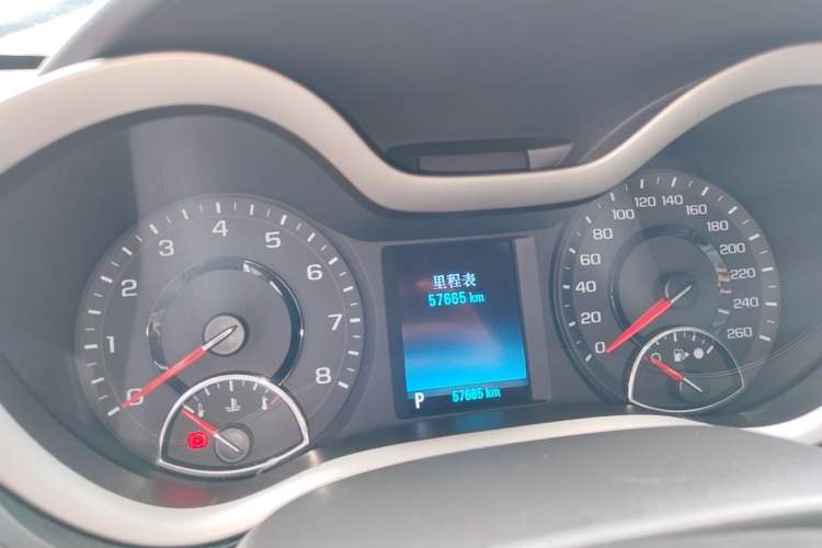 Used Chevrolet Malibu 2016 1.6T Automatic Luxury Edition Instrument Cluster