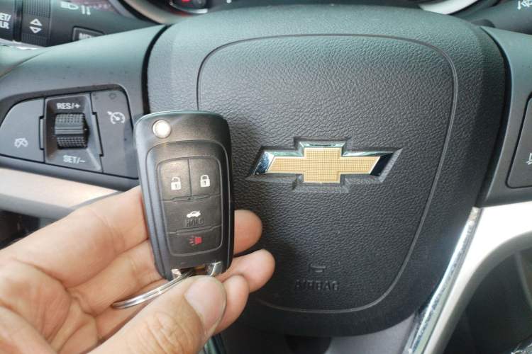 Used Chevrolet Malibu 2016 2.0L Automatic Luxury Edition Interior 1