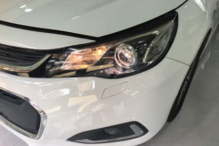 Used Chevrolet Malibu 2016 2.0L Automatic Luxury Edition Left Front Headlight