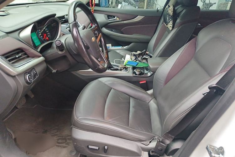 Used Chevrolet Malibu 2016 2.0L Automatic Luxury Edition Left Front Seat