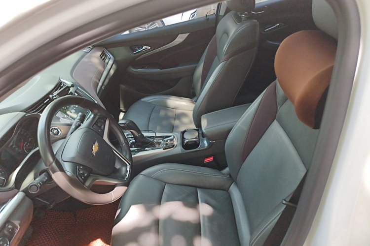 Used Chevrolet Malibu 2016 2.0L Automatic Luxury Edition Left Front Seat