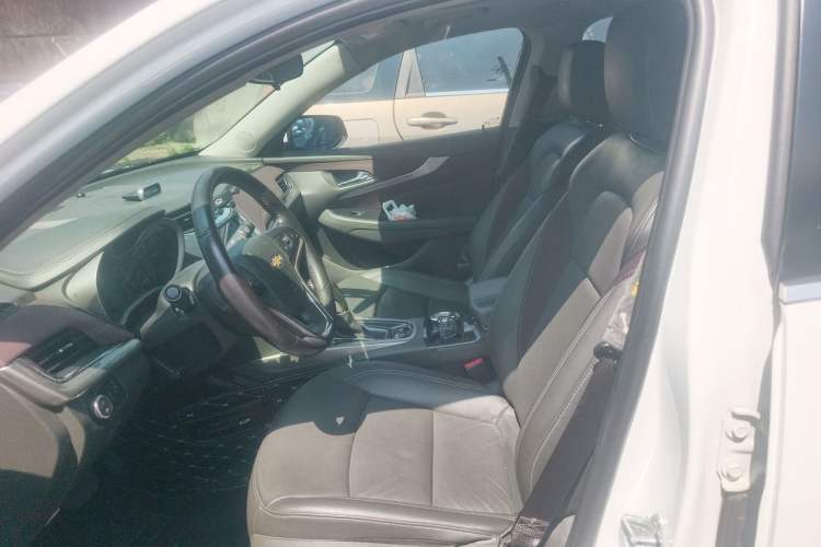 Used Chevrolet Malibu 2016 2.0L Automatic Luxury Edition Left Front Seat