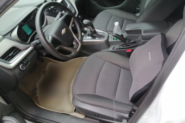 Used Chevrolet Malibu 2016 1.6T Automatic Comfort Edition Left Front Seat