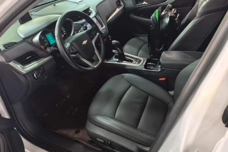 Used Chevrolet Malibu 2016 2.0L Automatic Luxury Edition Left Front Seat