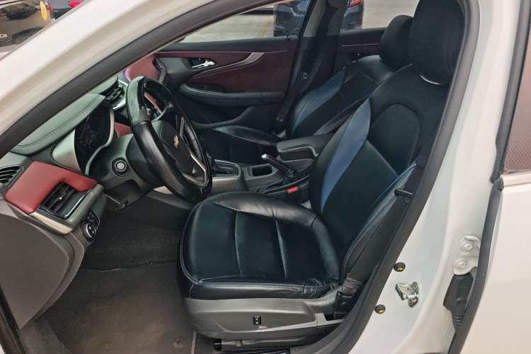 Used Chevrolet Malibu 2016 1.6T Automatic Comfort Edition Left Front Seat