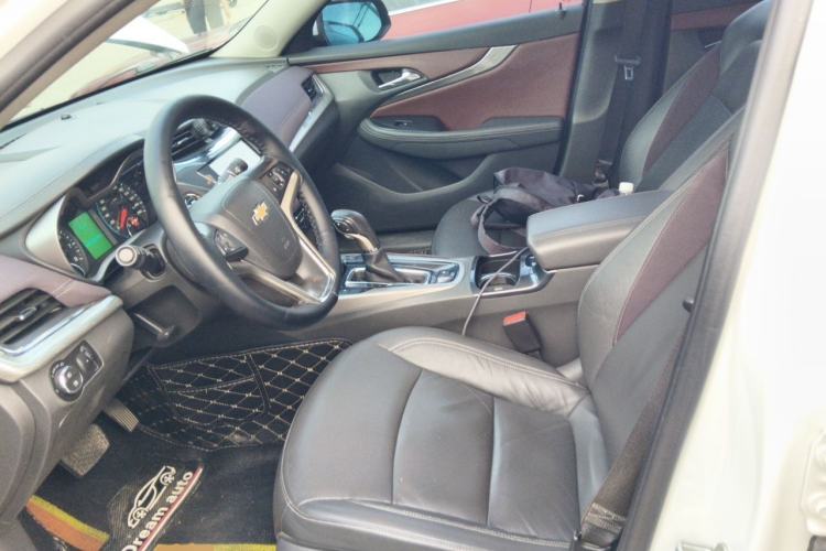 Used Chevrolet Malibu 2016 2.0L Automatic Luxury Edition Left Front Seat