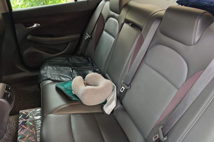 Used Chevrolet Malibu 2016 2.0L Automatic Luxury Edition Left Rear Seat