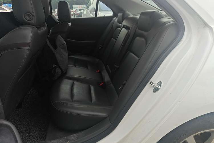 Used Chevrolet Malibu 2016 1.6T Automatic Luxury Edition Left Rear Seat