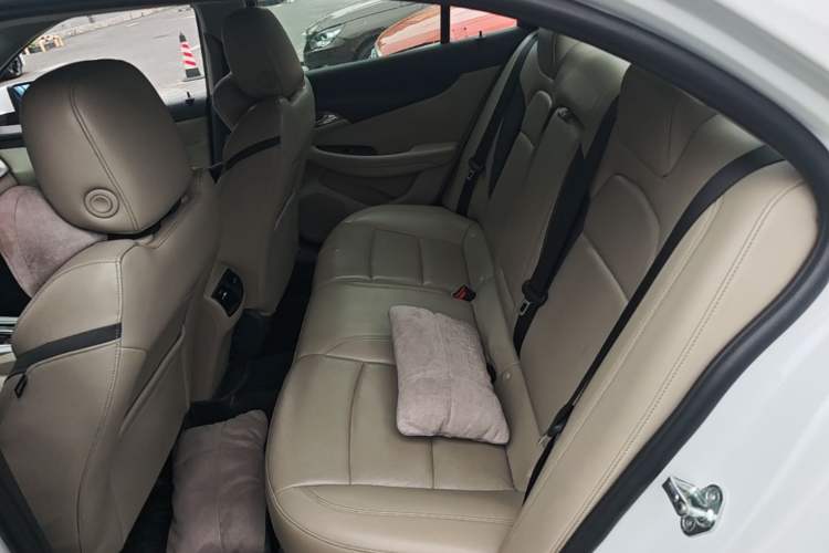 Used Chevrolet Malibu 2016 2.0L Automatic Luxury Edition Left Rear Seat