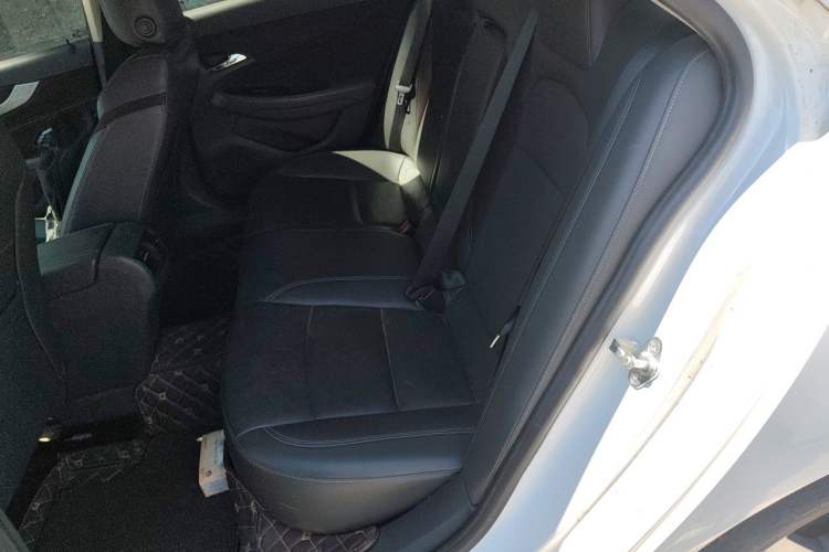 Used Chevrolet Malibu 2016 2.0L Automatic Luxury Edition Left Rear Seat