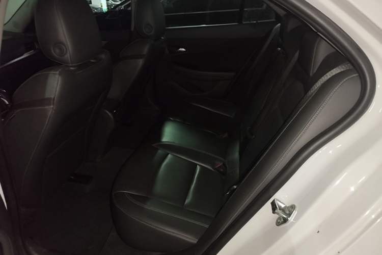 Used Chevrolet Malibu 2016 2.4L Automatic Luxury Edition Left Rear Seat
