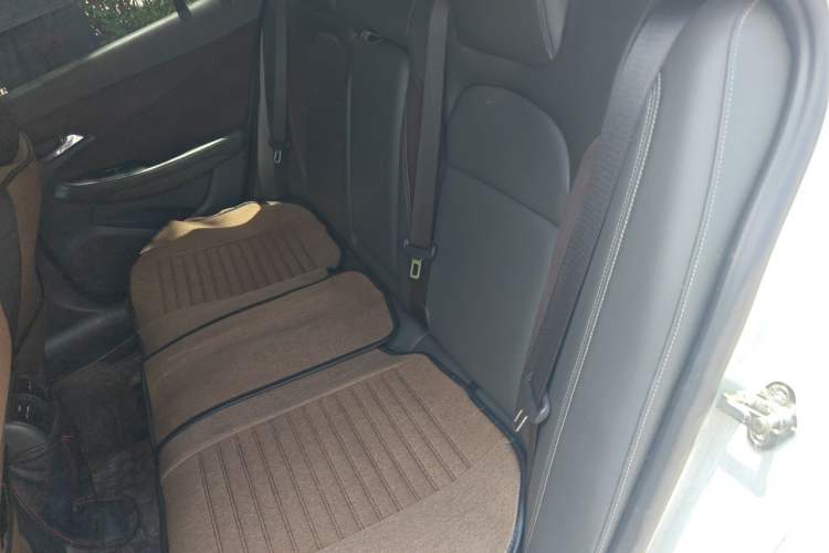 Used Chevrolet Malibu 2016 2.0L Automatic Luxury Edition Left Rear Seat