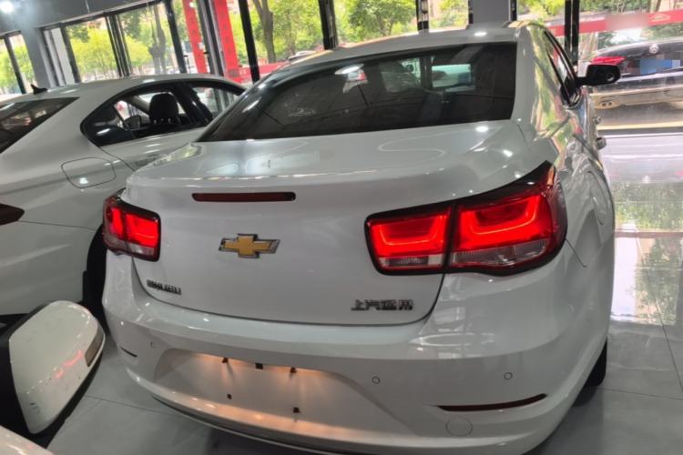 Used Chevrolet Malibu 2016 2.0L Automatic Luxury Edition Rear