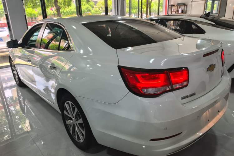 Used Chevrolet Malibu 2016 2.0L Automatic Luxury Edition Rear Left 45 Deg