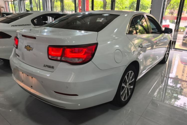 Used Chevrolet Malibu 2016 2.0L Automatic Luxury Edition Rear Right 45 Deg