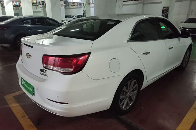 Used Chevrolet Malibu 2016 2.4L Automatic Luxury Edition Rear Right 45 Deg