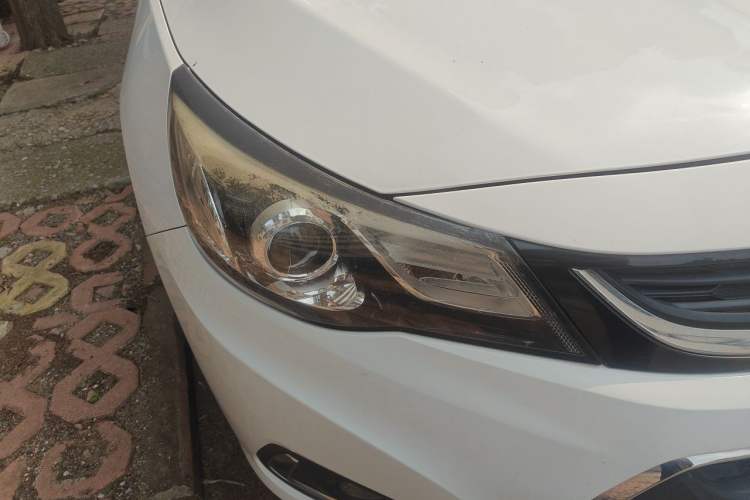 Used Chevrolet Malibu 2016 1.6T Automatic Comfort Edition Right Front Headlight