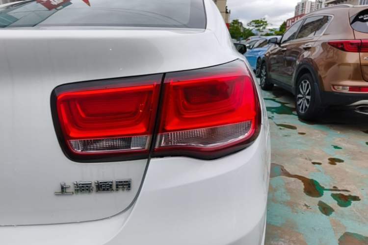 Used Chevrolet Malibu 2016 1.6T Automatic Comfort Edition Right Rear Taillight