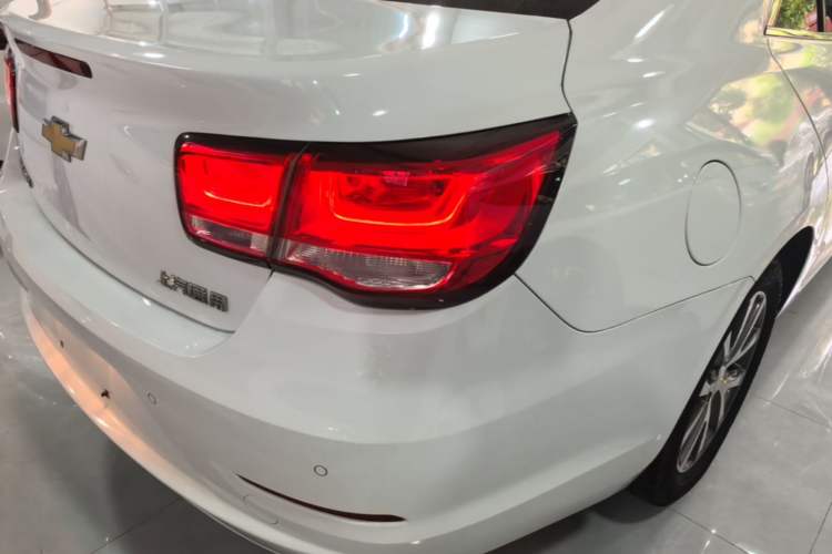 Used Chevrolet Malibu 2016 2.0L Automatic Luxury Edition Right Rear Taillight