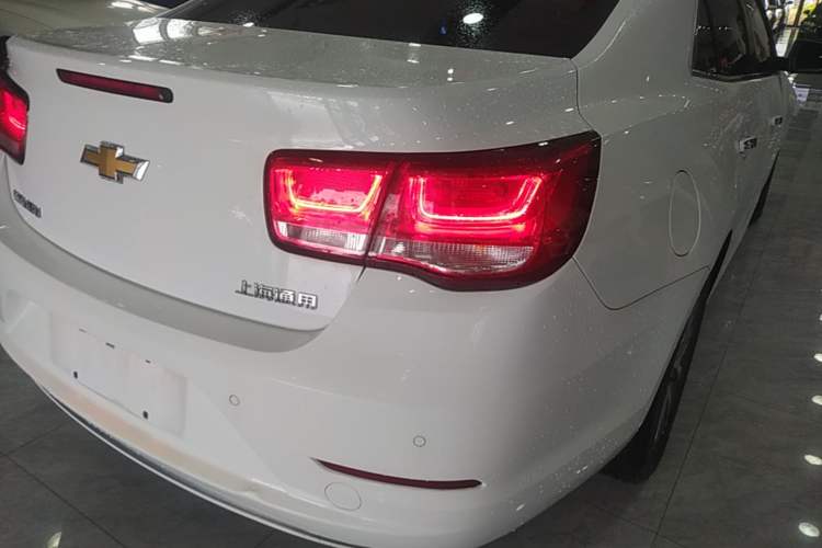 Used Chevrolet Malibu 2016 2.0L Automatic Luxury Edition Right Rear Taillight