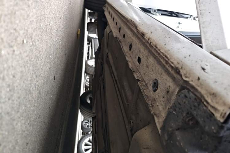 Used Chevrolet Malibu 2016 2.0L Automatic Luxury Edition Right Side Sill