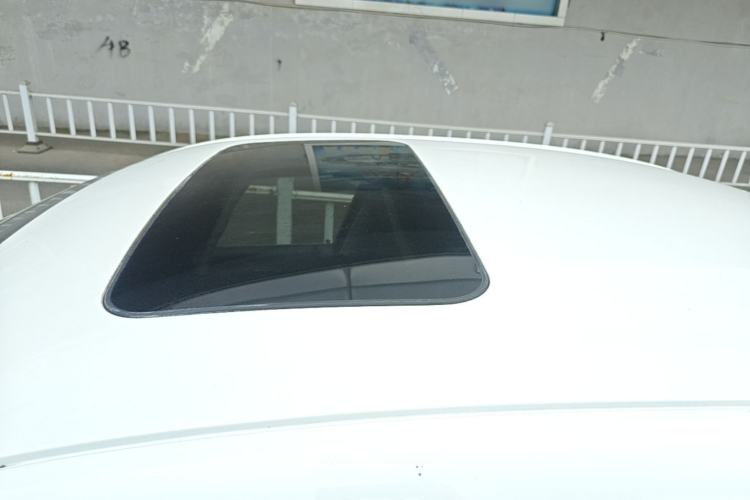 Used Chevrolet Malibu 2016 2.0L Automatic Luxury Edition Roof